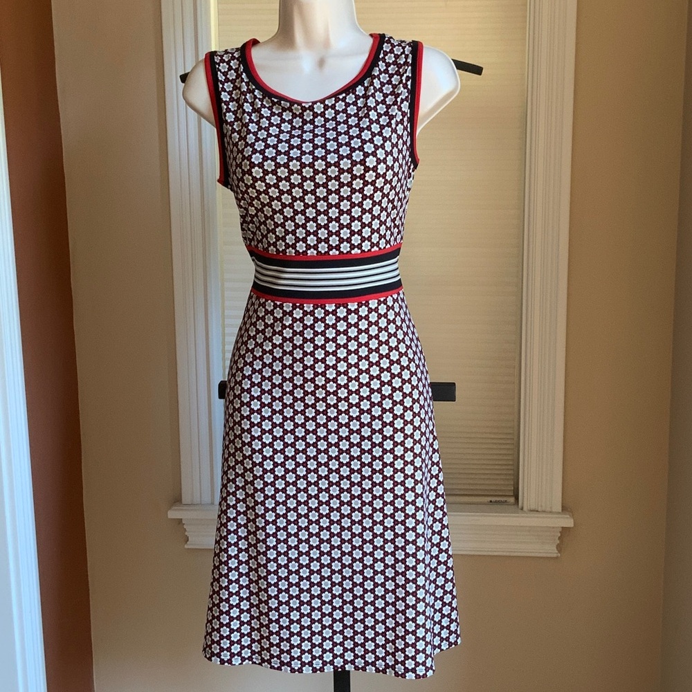 Black and White Sleeveless Dress with Red Accents